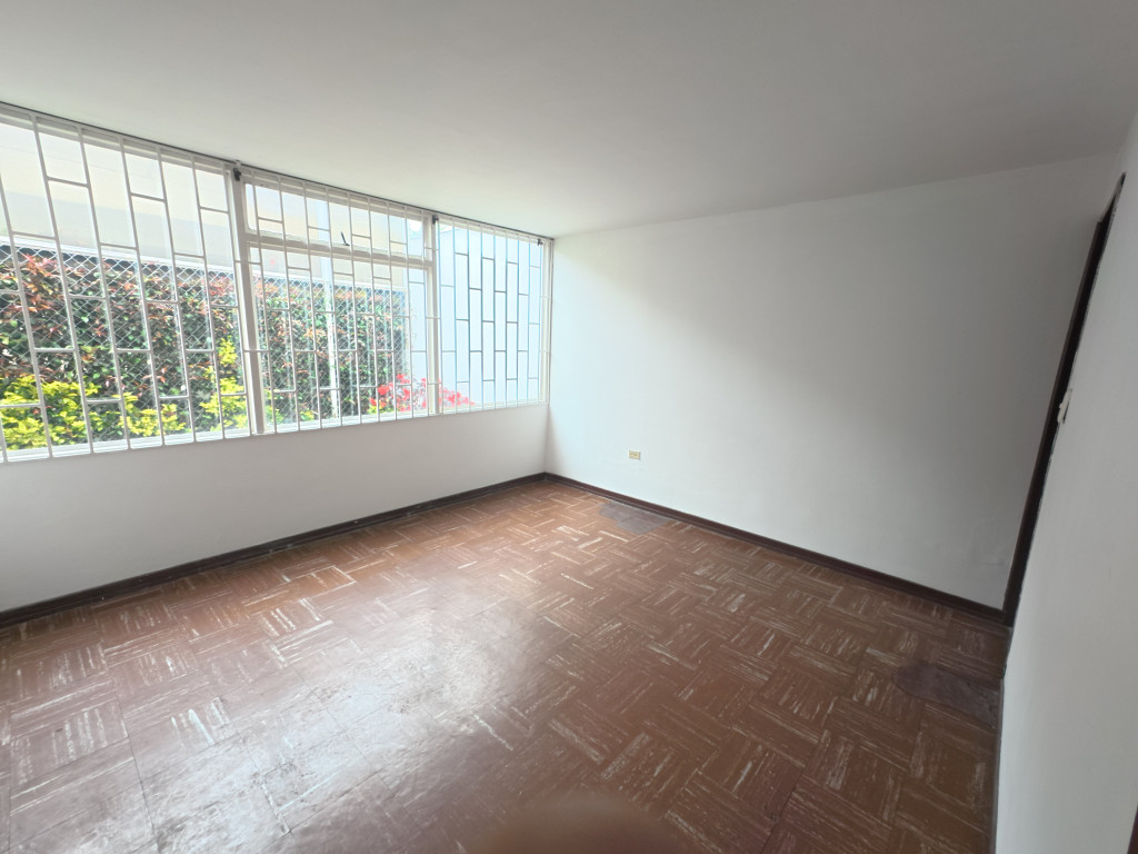 Casa en venta en Niza, Bogotá · foto 18 de 24