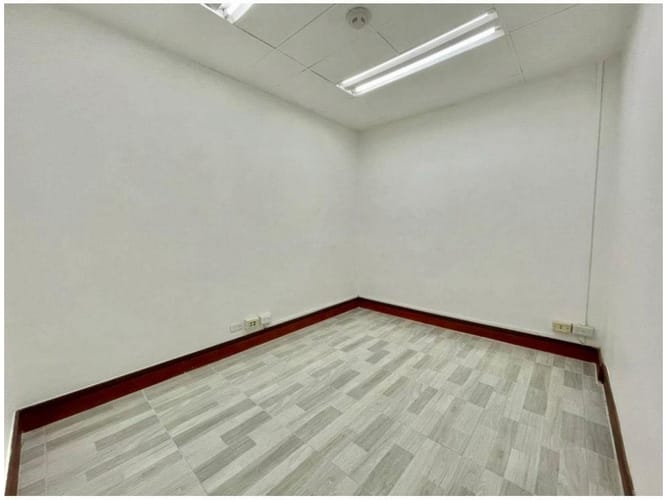 Oficina en arriendo en San Diego, Medellín, 105 m² · foto 4 de 15
