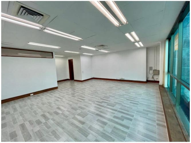 Oficina en arriendo en San Diego, Medellín, 105 m² · foto 13 de 15