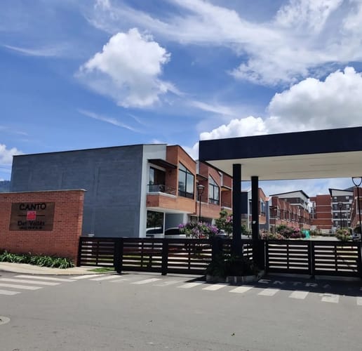 Lote en venta en Lomitas, La Ceja, 80 m² · foto 6 de 10