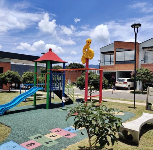 Lote en venta en Lomitas, La Ceja, 80 m² · foto 9 de 10