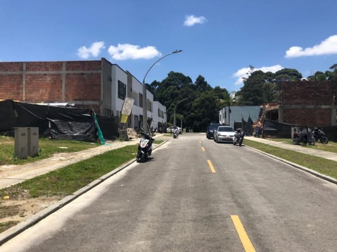Lote en venta en San Nicolas, La Ceja · foto 11 de 12