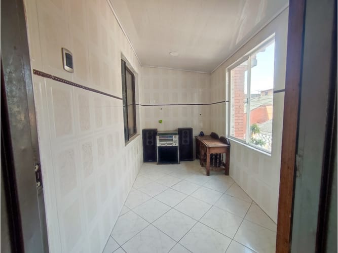 Casa de 5 alcobas en venta en Super Manzana 10, Bogotá, 111 m² · foto 22 de 24