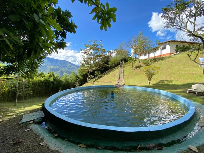 Finca en venta en Actividad Multiple, Copacabana, 715 m² · foto 3 de 12