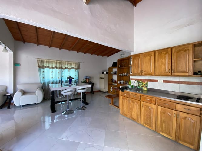 Finca en venta en Actividad Multiple, Copacabana, 715 m² · foto 5 de 12