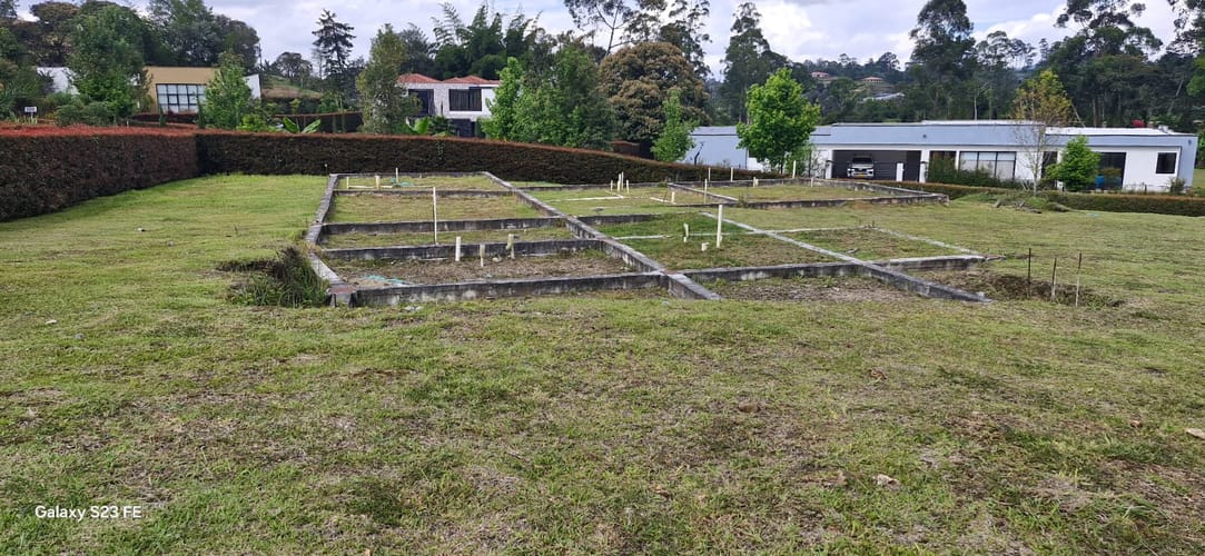Lote en venta en El Carmen De Viboral, El Carmen de Viboral, 2530 m² · foto 4 de 12