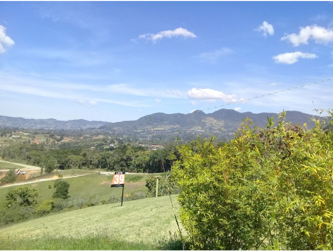 Lote en venta en Quirama, El Carmen de Viboral, 6152 m² · foto 3 de 8
