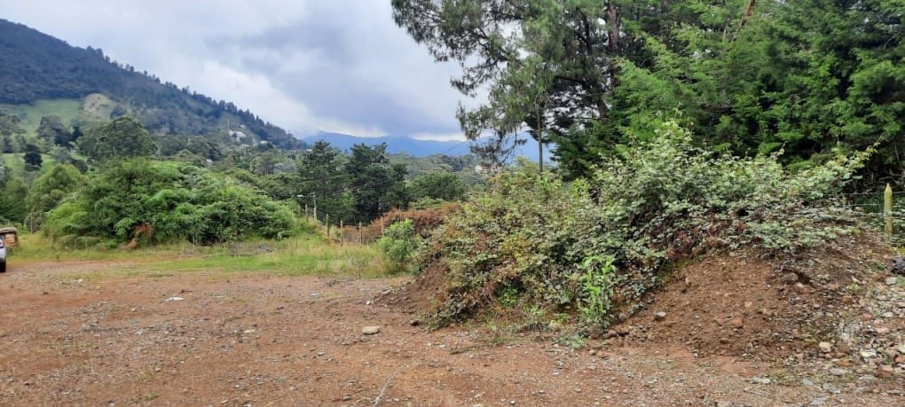 Lote en venta en Lejos Del Nido, El Retiro · foto 13 de 18