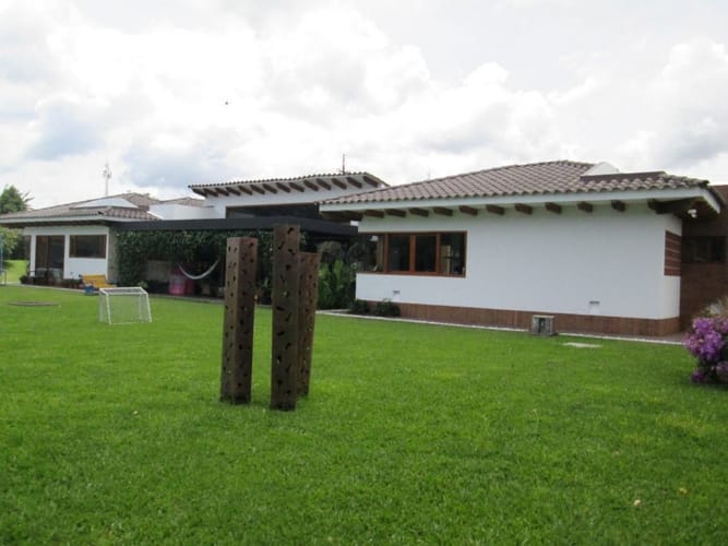 Casa de 4 alcobas en venta en Lomitas, La Ceja · foto 5 de 20