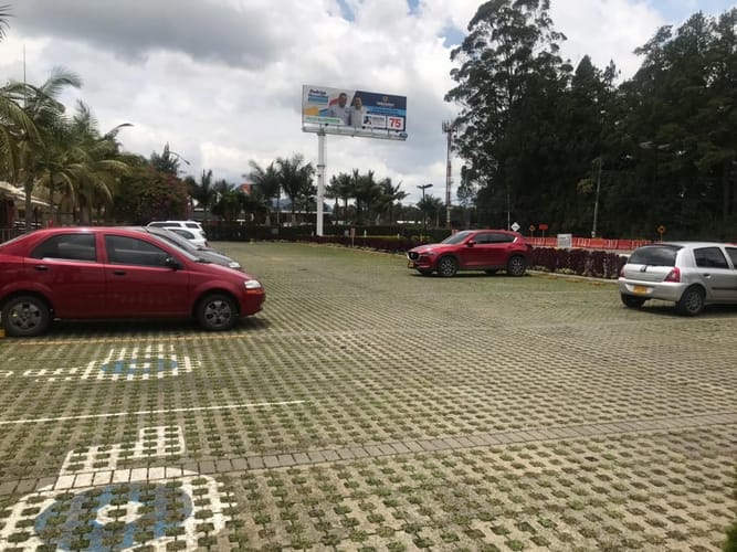 Oficina en venta en Llano Grande, Rionegro, 32 m² · foto 8 de 13