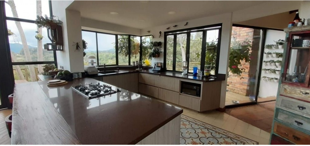 Casa de 3 alcobas en venta en Los Salados, El Retiro · foto 2 de 20