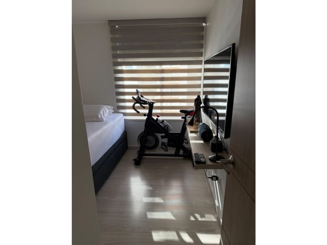 Apartamento de 3 alcobas en venta en Loma De Los Bernal, Medellín, 68 m² · foto 10 de 21