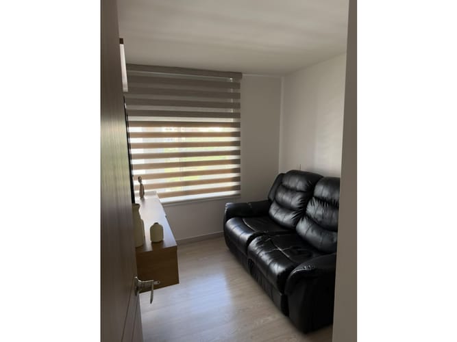 Apartamento de 3 alcobas en venta en Loma De Los Bernal, Medellín, 68 m² · foto 14 de 21