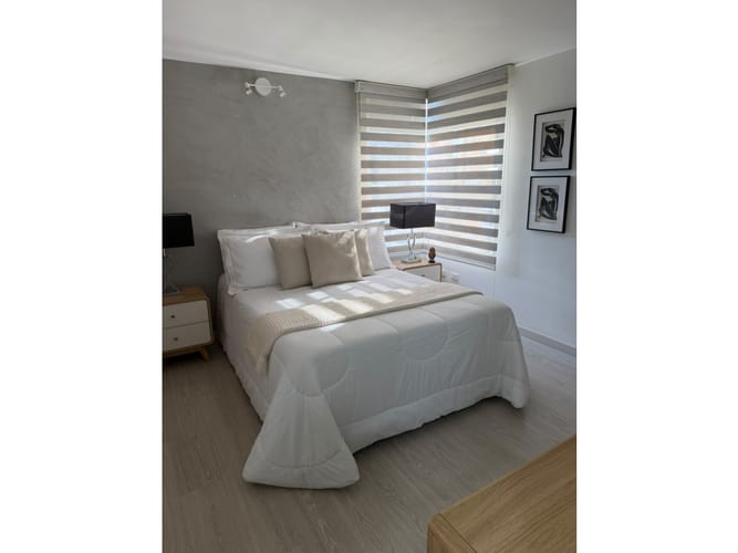 Apartamento de 3 alcobas en venta en Loma De Los Bernal, Medellín, 68 m² · foto 17 de 21