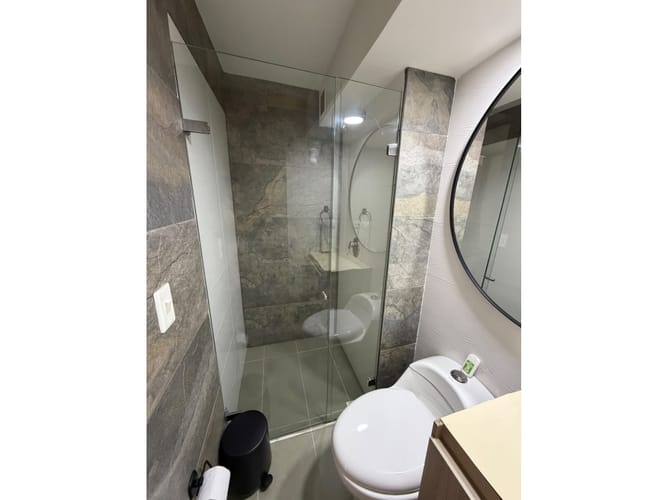 Apartamento de 3 alcobas en venta en Loma De Los Bernal, Medellín, 68 m² · foto 19 de 21