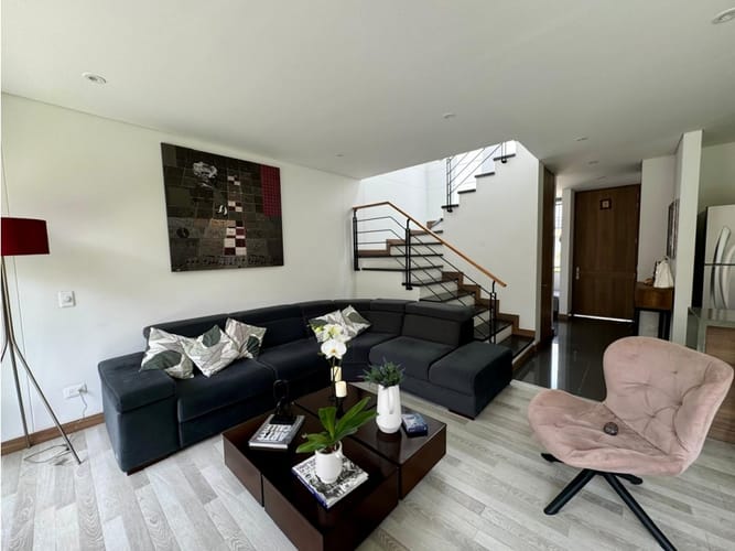 Casa de 3 alcobas en venta en Agrupacion Calahorra, Cajicá, 145 m² · foto 10 de 24