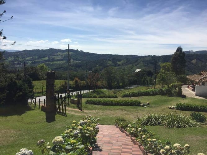 Finca en venta en Pantanillo, Envigado, 26160 m² · foto 2 de 14