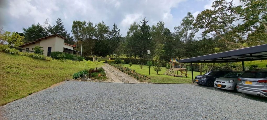 Finca en venta en El Retiro, 19123 m² · foto 6 de 20