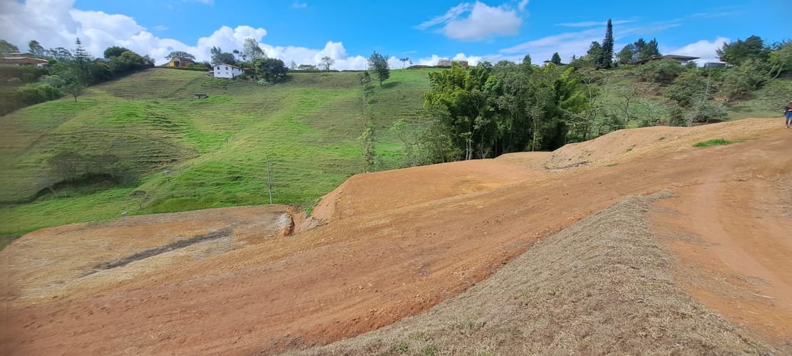 Lote en venta en Camargo, El Carmen de Viboral, 1400 m² · foto 23 de 24
