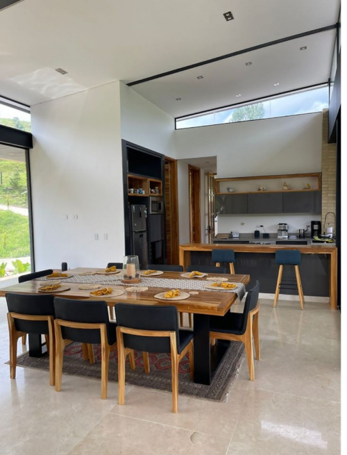 Casa de 4 alcobas en venta en Pantanillo, Envigado · foto 3 de 12