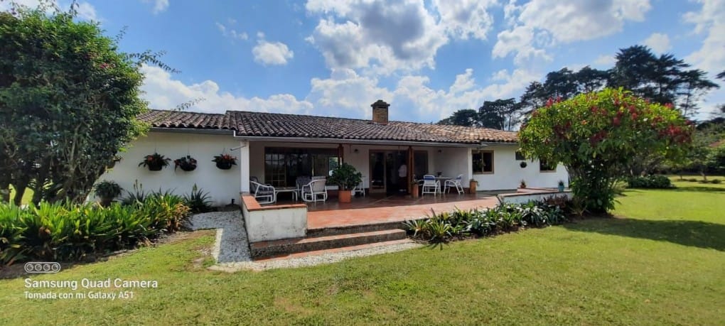 Finca en venta en Llano Grande, Rionegro, 23400 m² · foto 8 de 16