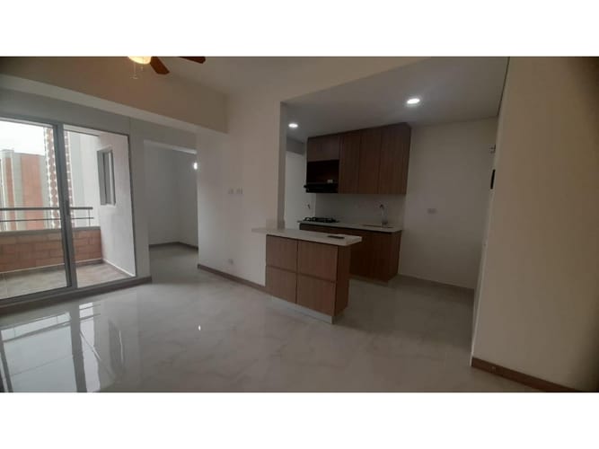 Apartamento de 3 alcobas en venta en Perez, Bello, 70 m² · foto 2 de 14