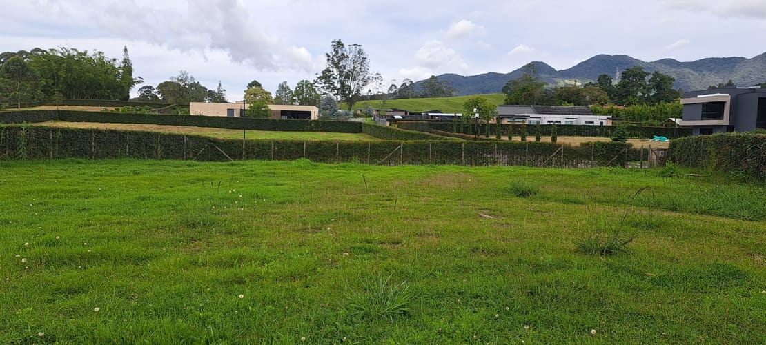 Lote en venta en El Carmen de Viboral, 2958 m² · foto 10 de 17