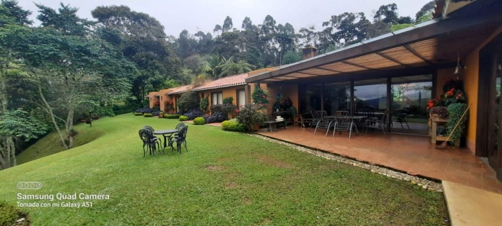 Casa de 10 alcobas en venta en Guayabito, Rionegro · foto 14 de 18
