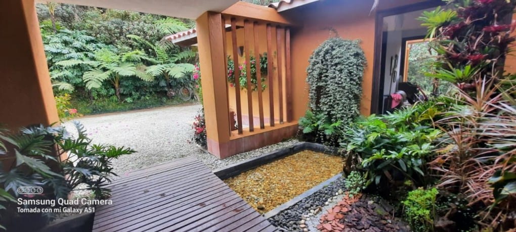 Casa de 10 alcobas en venta en Guayabito, Rionegro · foto 15 de 18