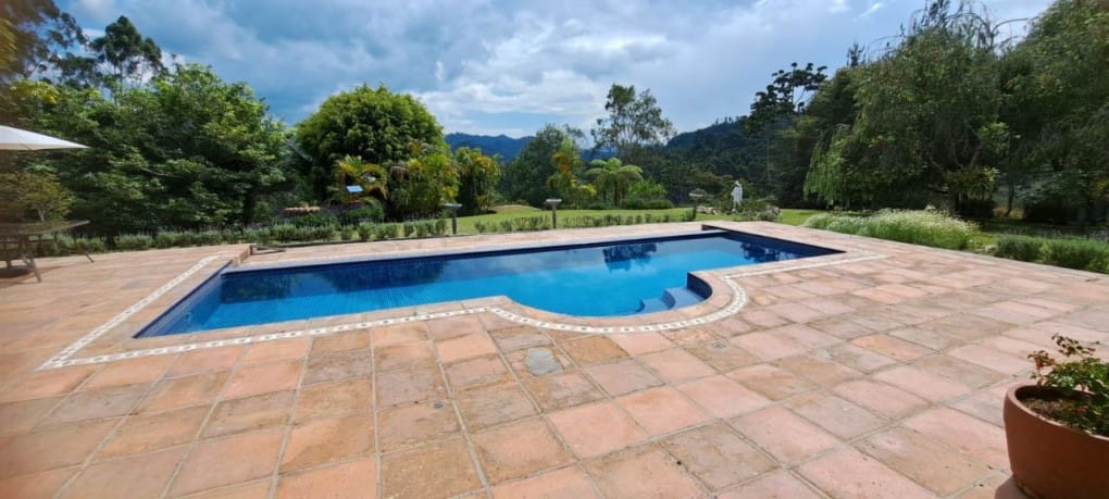 Finca en venta en Don Diego, El Retiro, 15432 m² · foto 3 de 15