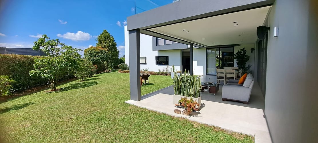 Casa de 5 alcobas en venta en Llano Grande, Rionegro · foto 24 de 24
