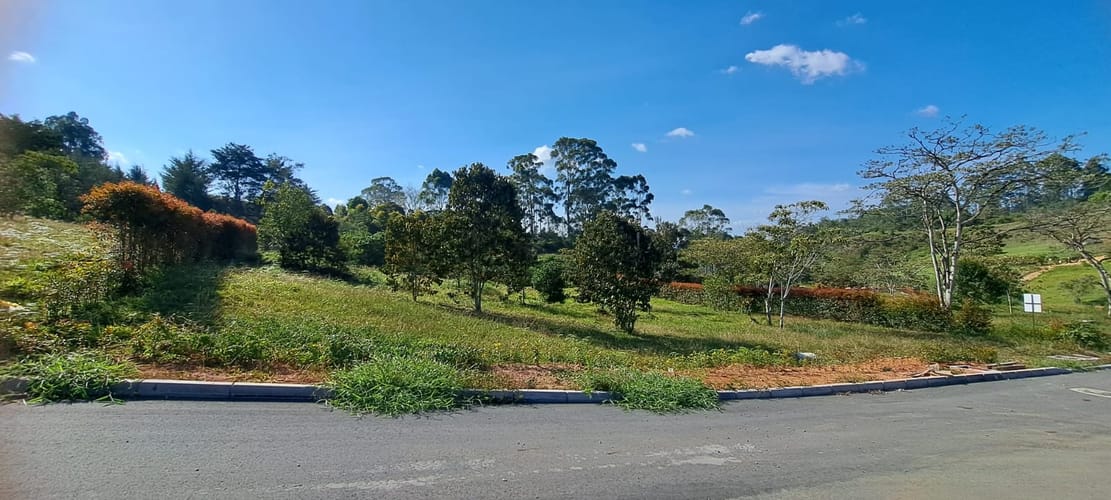 Lote en venta en El Salado, El Carmen de Viboral, 2101 m² · foto 11 de 17