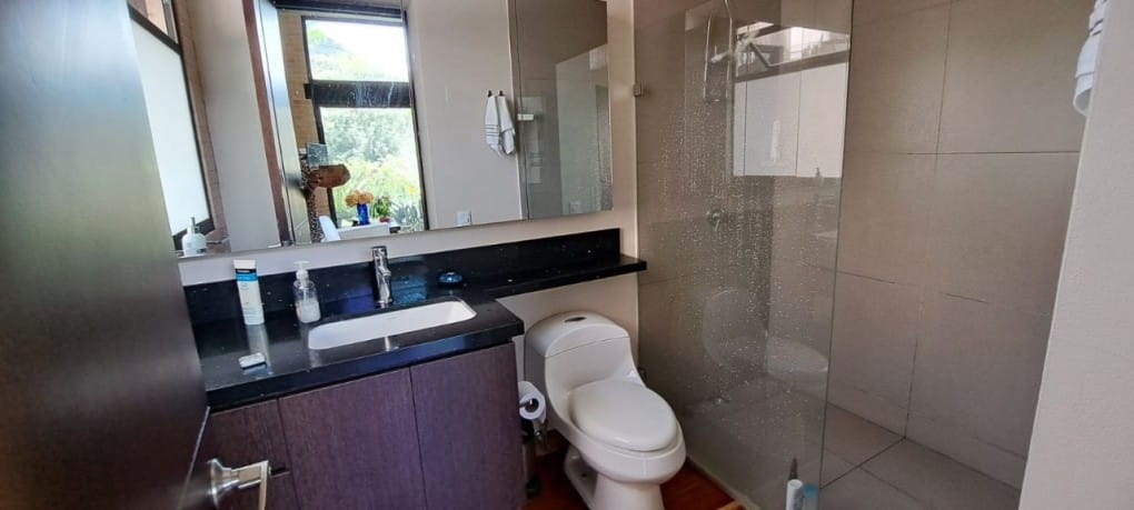 Casa de 1 alcoba en venta en Guamito, La Ceja · foto 2 de 18