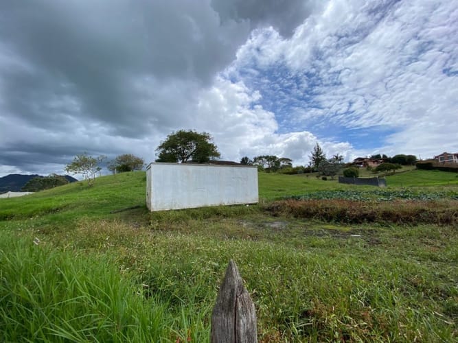 Lote en venta en El Carmen de Viboral, 4954 m² · foto 3 de 8