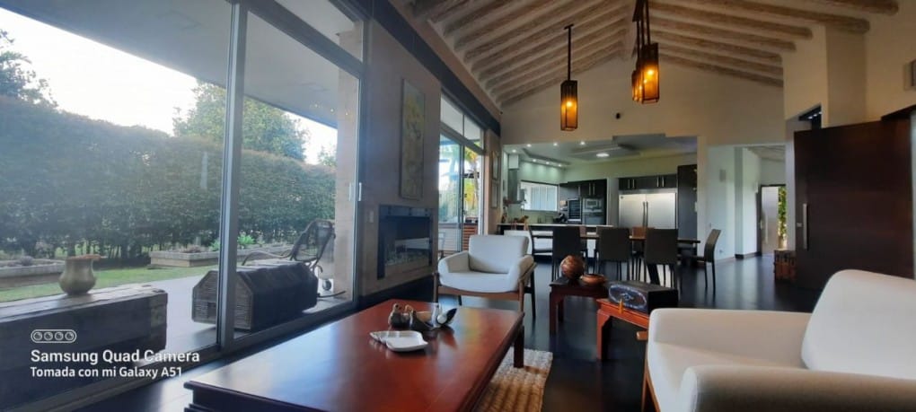 Casa de 4 alcobas en venta en Llano Grande, Rionegro, 1533 m² · foto 5 de 16