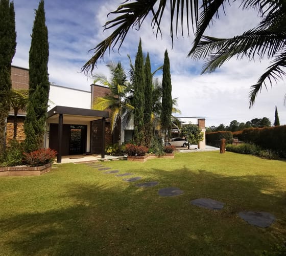 Casa de 4 alcobas en venta en Llano Grande, Rionegro, 1533 m² · foto 13 de 16