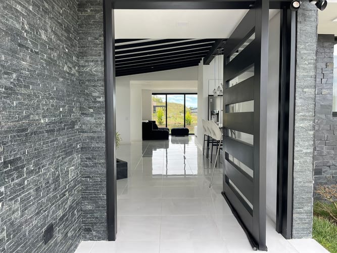 Casa de 4 alcobas en venta en El Retiro, 1690 m² · foto 15 de 21