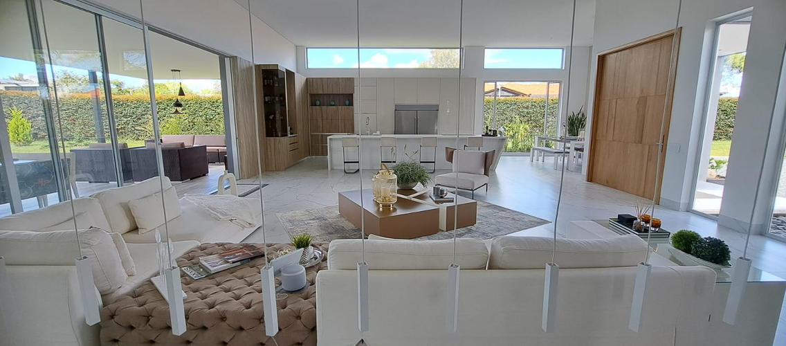 Casa de 3 alcobas en venta en Llano Grande, Rionegro, 1930 m² · foto 4 de 17