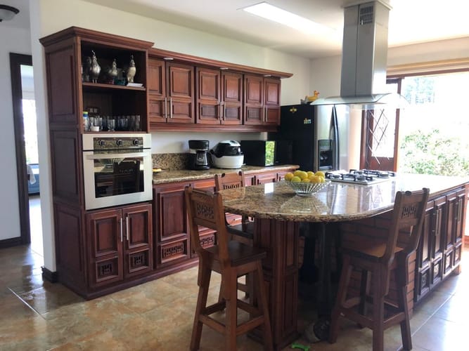 Casa de 5 alcobas en venta en Llano Grande, Rionegro · foto 6 de 24