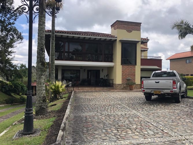 Casa de 5 alcobas en venta en Llano Grande, Rionegro · foto 11 de 24