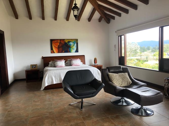 Casa de 5 alcobas en venta en Llano Grande, Rionegro · foto 13 de 24