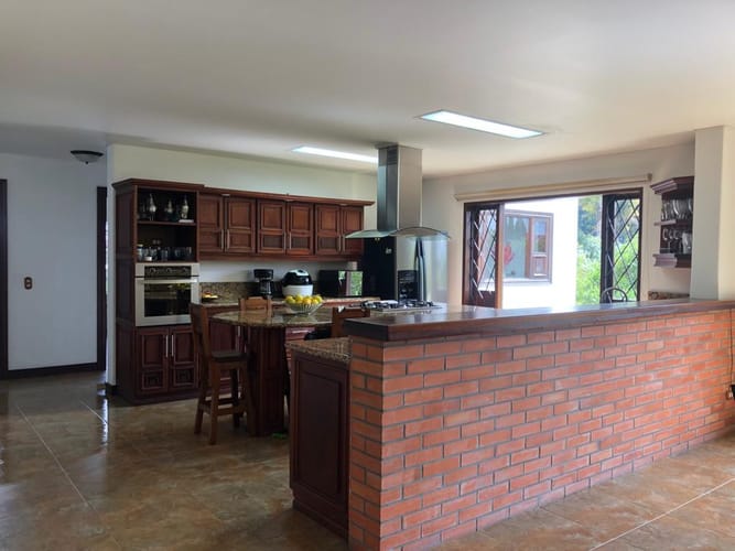 Casa de 5 alcobas en venta en Llano Grande, Rionegro · foto 21 de 24