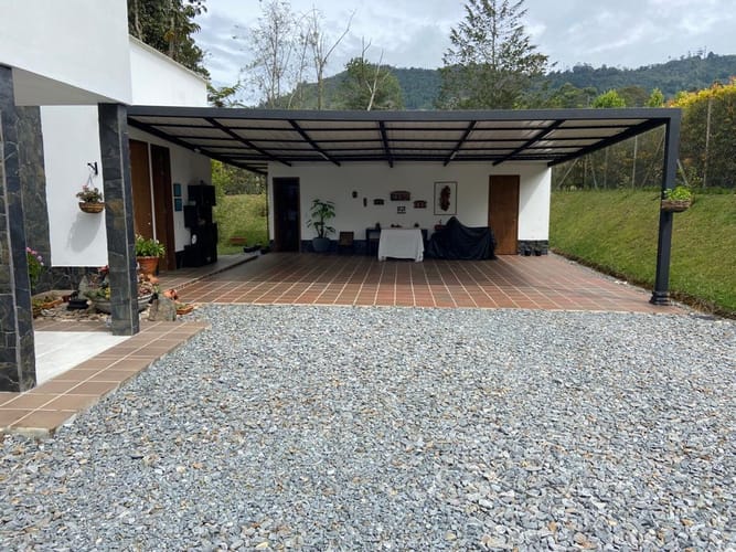 Casa de 4 alcobas en venta en Guamito, La Ceja · foto 4 de 13