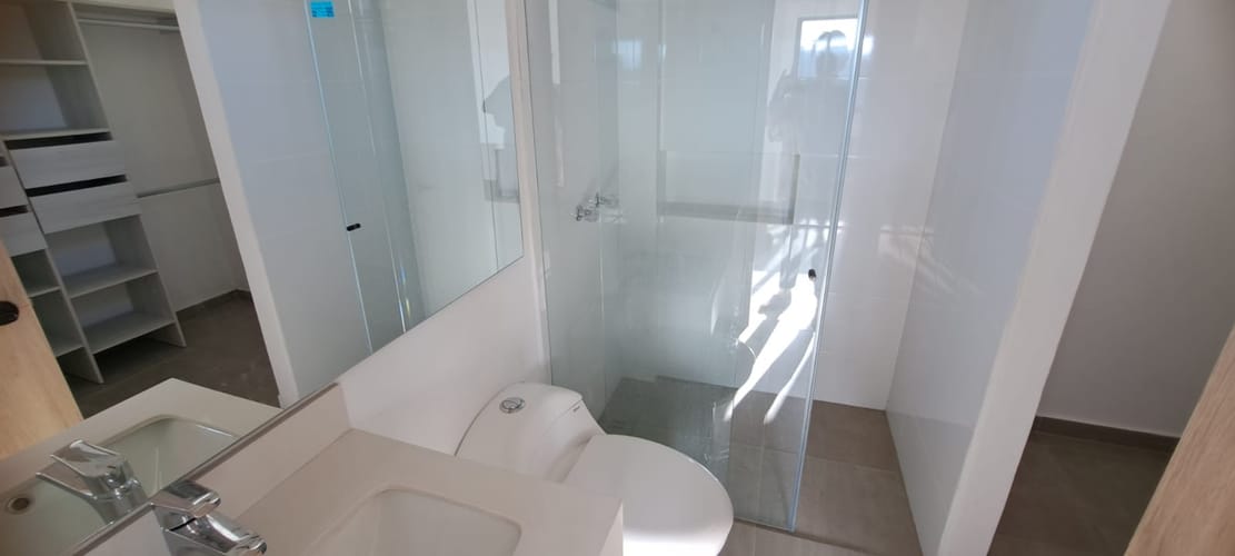 Casa de 4 alcobas en venta en El Porvenir, Rionegro, 93 m² · foto 12 de 15