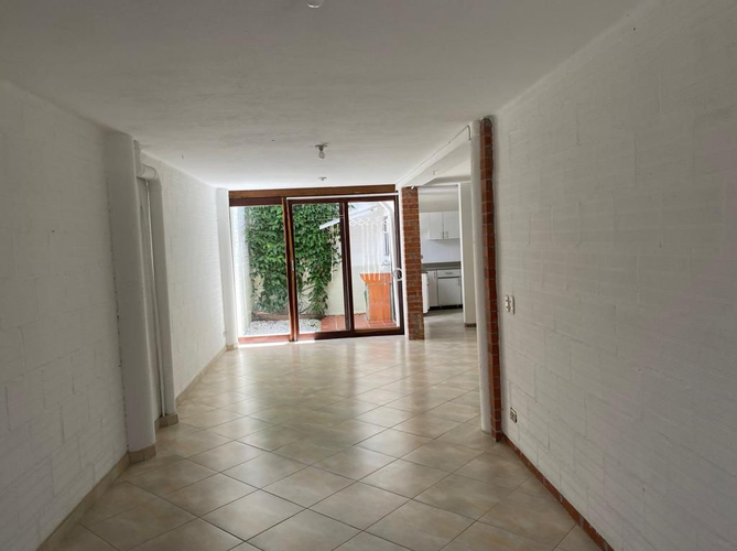 Casa de 4 alcobas en venta en Rionegro, 170 m² · foto 2 de 24