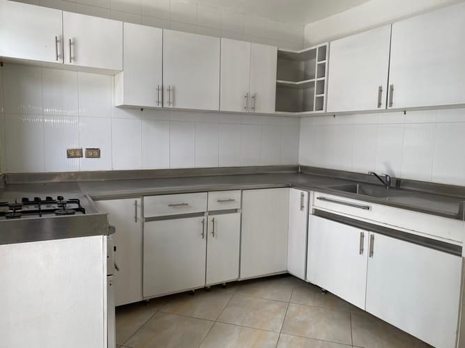 Casa de 4 alcobas en venta en Rionegro, 170 m² · foto 4 de 24
