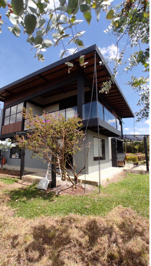 Finca en arriendo en La Mosca, Rionegro, 3300 m² · foto 16 de 24