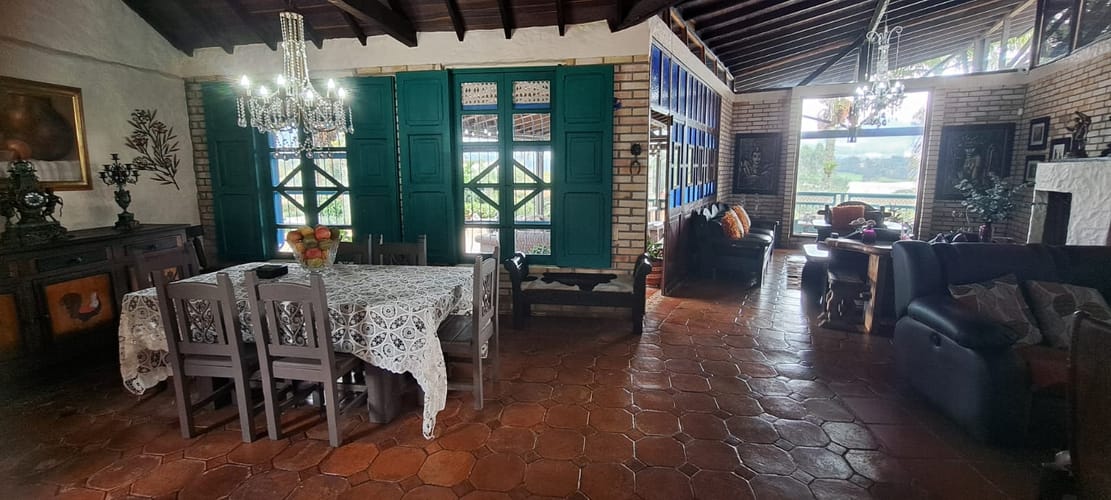 Casa de 5 alcobas en venta en Guamito, La Ceja · foto 7 de 24
