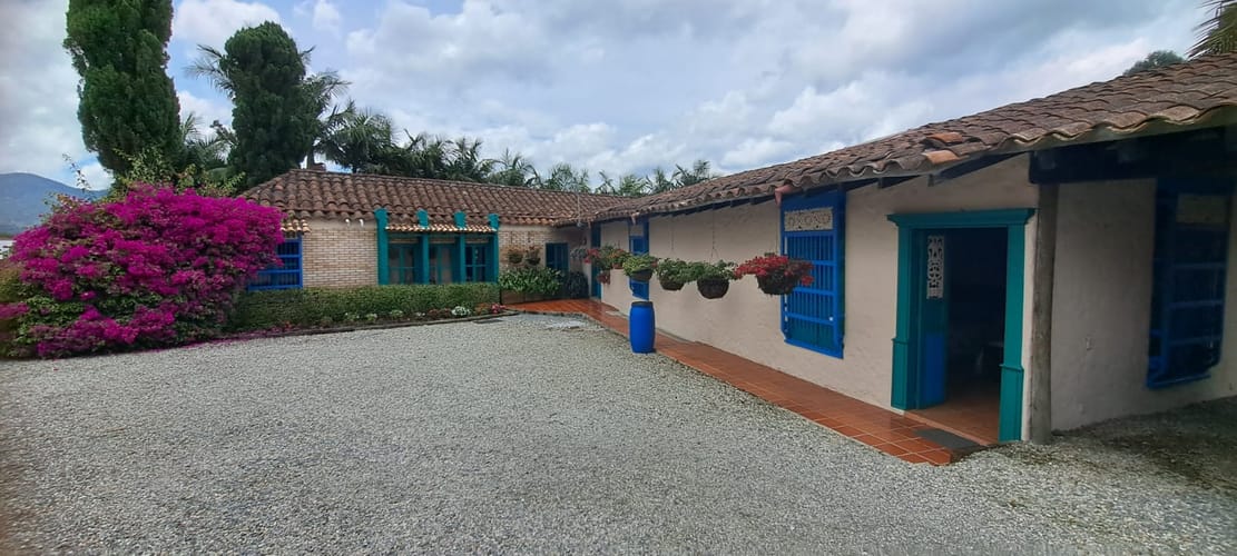 Casa de 5 alcobas en venta en Guamito, La Ceja · foto 13 de 24