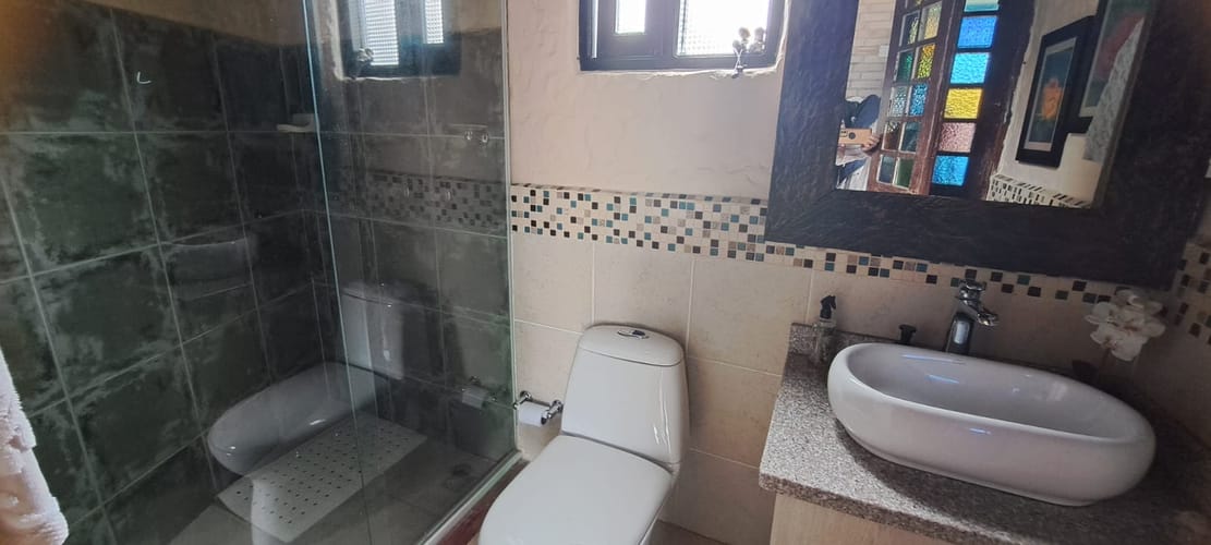 Casa de 5 alcobas en venta en Guamito, La Ceja · foto 17 de 24